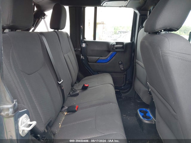 1C4BJWDG1HL743390 Jeep Wrangler Unlimited Sport 4x4