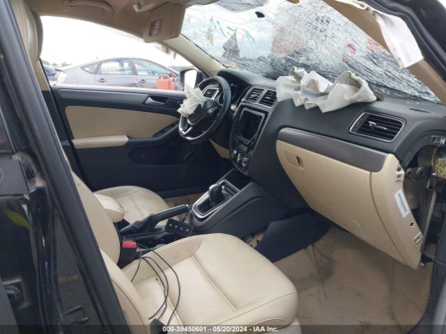 3VWLA7AJ4FM272385 Volkswagen Jetta 2.0l Tdi Se