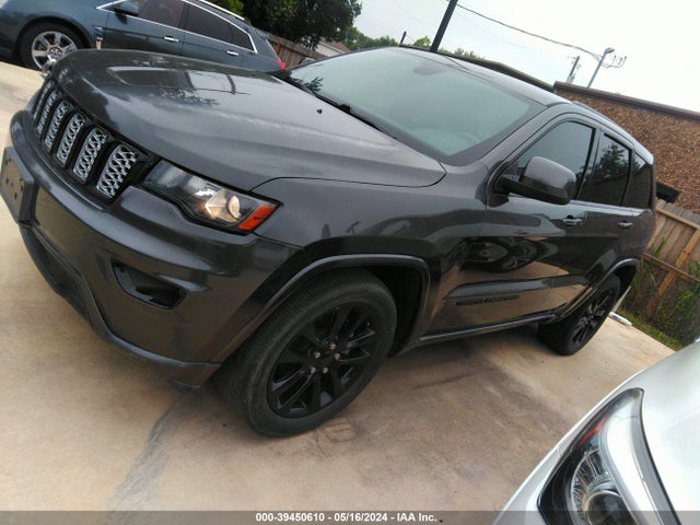 1C4RJEAG9KC572425 Jeep Grand Cherokee Altitude 4x2