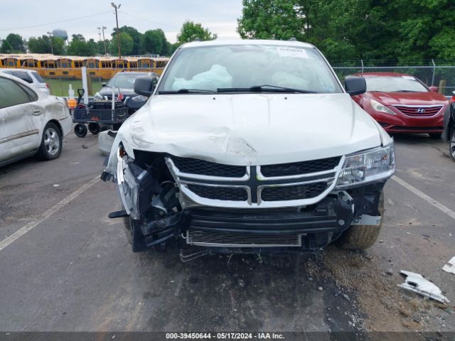 3C4PDCAB4JT276979 Dodge JOURNEY SE