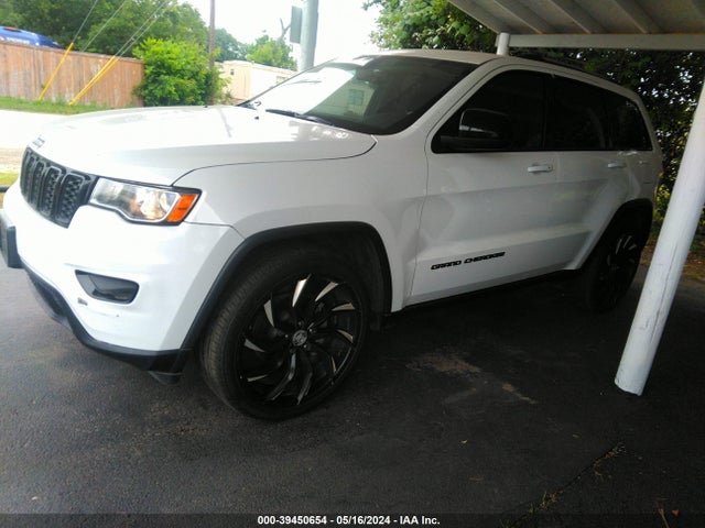 Jeep Grand Cherokee Laredo E 4x2 2018 1C4RJEAG4JC482503 Image 2