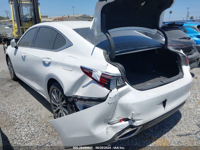 Lexus ES 350 2020 58ADZ1B18LU074819 Image 3