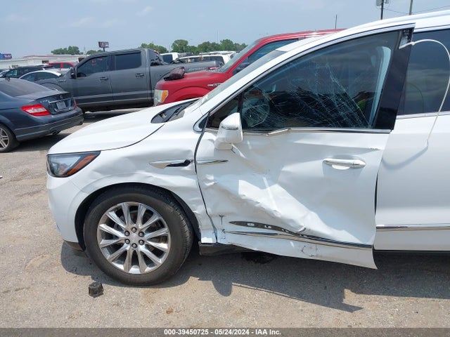 5GAERCKW7JJ260598 Buick Enclave Premium