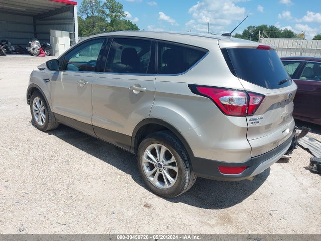 Ford ESCAPE SE 2017 1FMCU0GD3HUD66092 Image 3