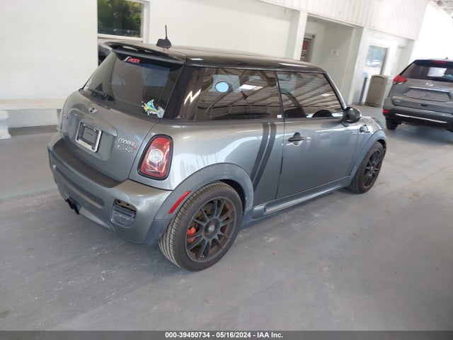 2007 MINI COOPER S WMWMF73567TT86252 Photo 3