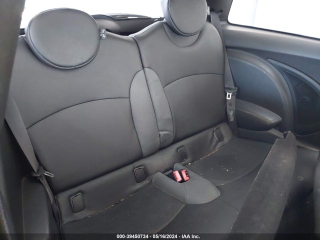 2007 MINI COOPER S WMWMF73567TT86252 Photo 7