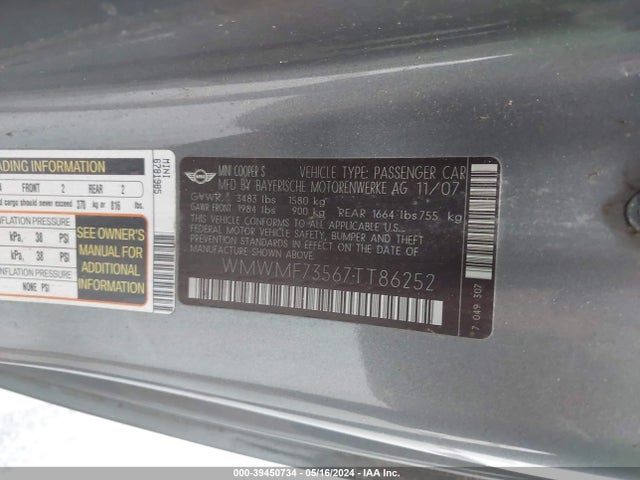 2007 MINI COOPER S WMWMF73567TT86252 Photo 8