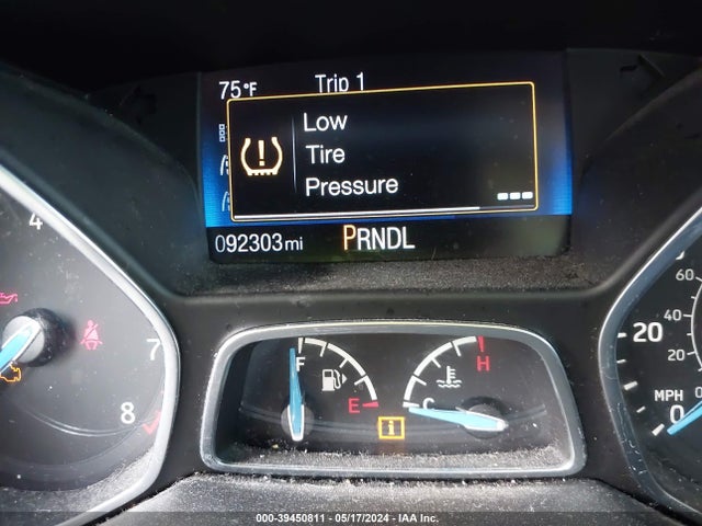 Ford FOCUS SE 2018 1FADP3F26JL295490 Image 7