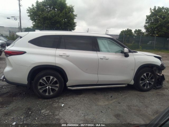 5TDHZRBH7LS503459 Toyota Highlander Xle