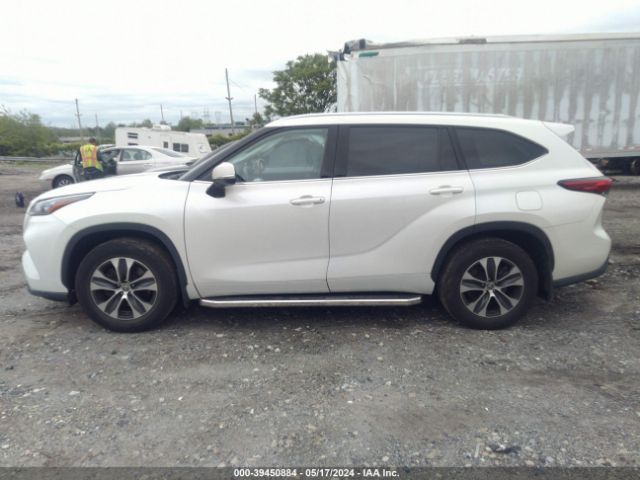 5TDHZRBH7LS503459 Toyota Highlander Xle