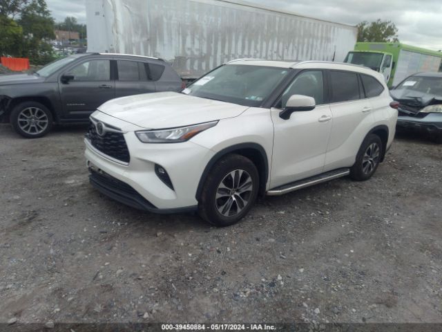 5TDHZRBH7LS503459 Toyota Highlander Xle