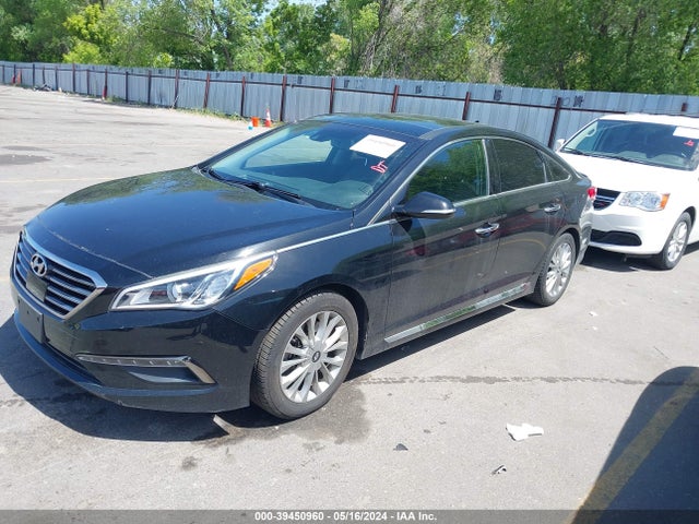 Hyundai Sonata Limited 2015 5NPE34AF7FH029935 Image 2