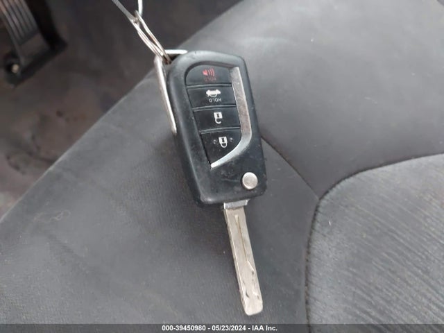 Toyota CAMRY LE 2020 4T1C11AK4LU916379 Image 11