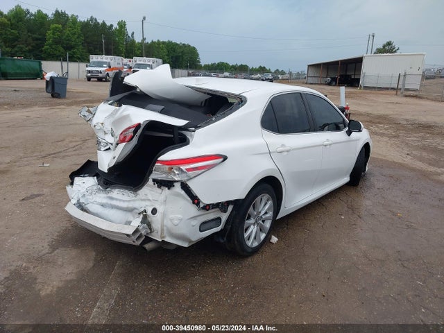 Toyota CAMRY LE 2020 4T1C11AK4LU916379 Image 4