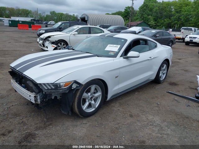 Ford Mustang V6 2015 1FA6P8AM7F5427103 Image 2