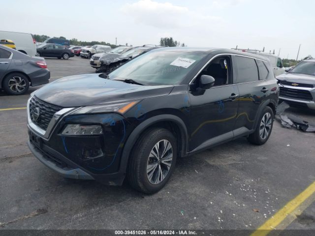 5N1AT3BA5MC718923 Nissan Rogue Sv Fwd