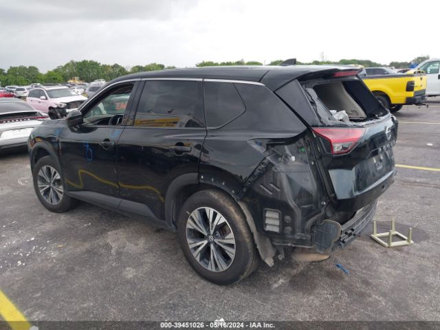 5N1AT3BA5MC718923 Nissan Rogue Sv Fwd
