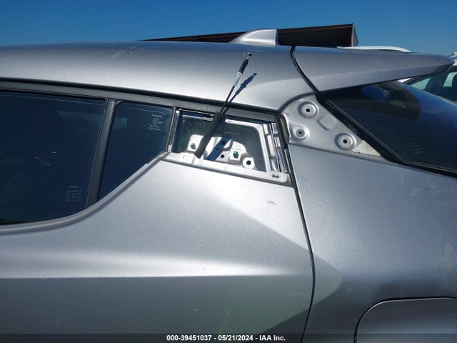 Toyota C-HR LE 2020 JTNKHMBX9L1089774 Image 19