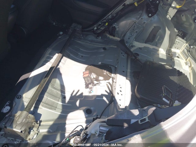 Toyota C-HR LE 2020 JTNKHMBX9L1089774 Image 21