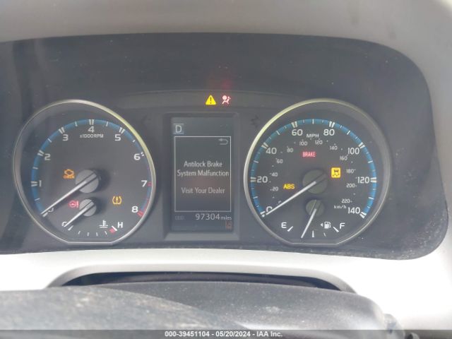 2T3ZFREV2HW320345 Toyota RAV4 LE