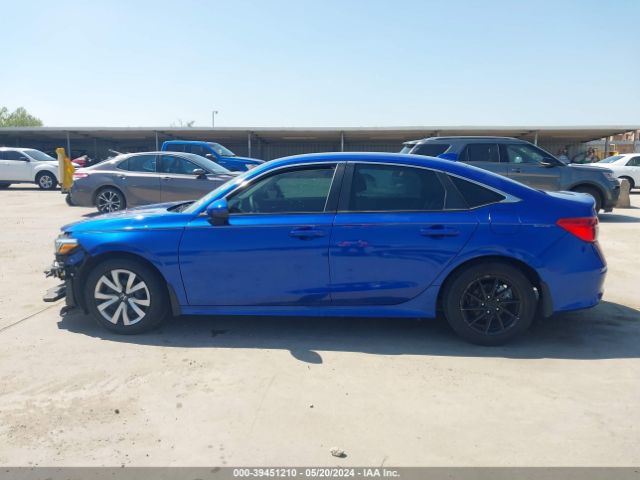 2HGFE2F29NH528415 Honda Civic Lx
