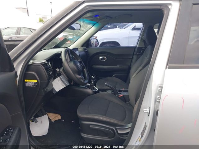 KNDJN2A22F7778494 KIA Soul