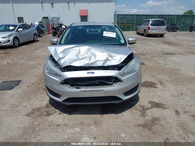 Ford FOCUS SE 2015 1FADP3F25FL327319 Image 12