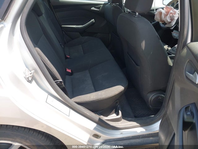 Ford FOCUS SE 2015 1FADP3F25FL327319 Image 8