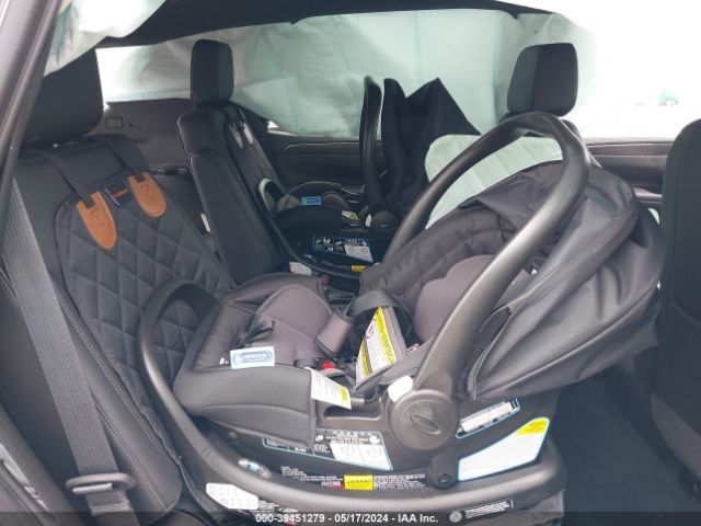 1GNSKNKD4MR130243 Chevrolet Tahoe 4wd Lt