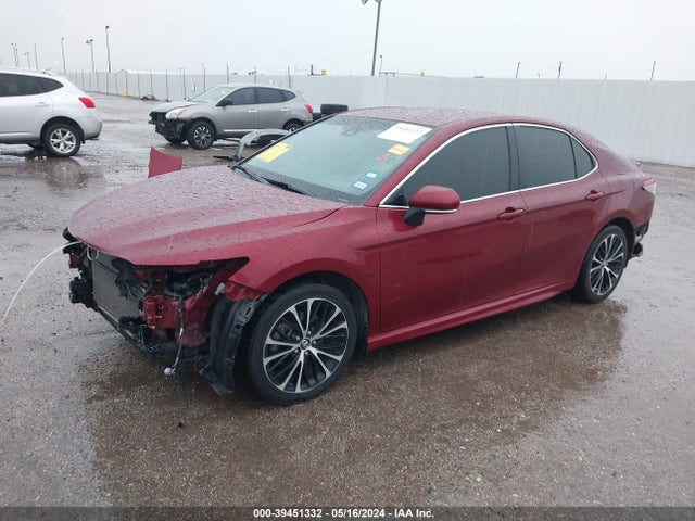 Toyota CAMRY SE 2018 4T1B11HK8JU673397 Image 2