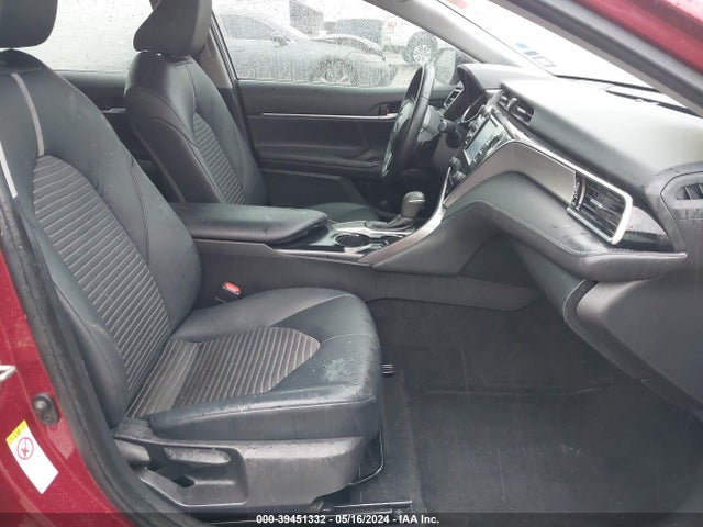 Toyota CAMRY SE 2018 4T1B11HK8JU673397 Image 5