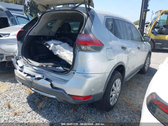 Nissan ROGUE S 2017 KNMAT2MV9HP554363 Image 4