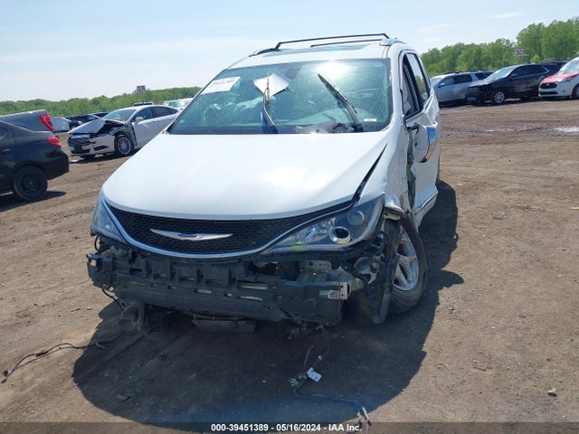 2C4RC1GGXLR103735 Chrysler Pacifica Limited