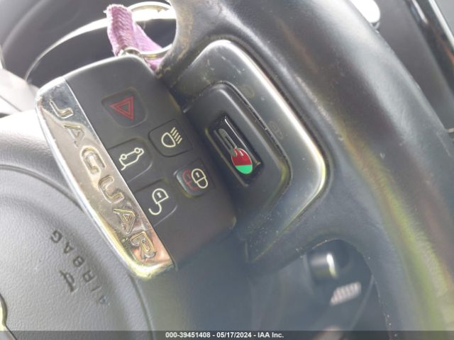 SADCM2BV7HA881585 Jaguar F-PACE S