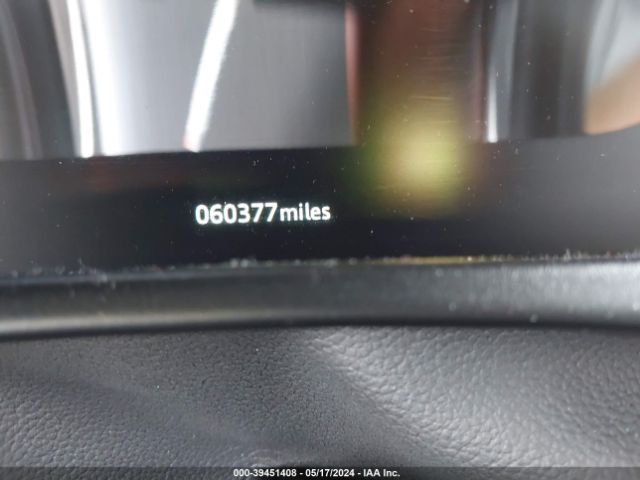 SADCM2BV7HA881585 Jaguar F-PACE S