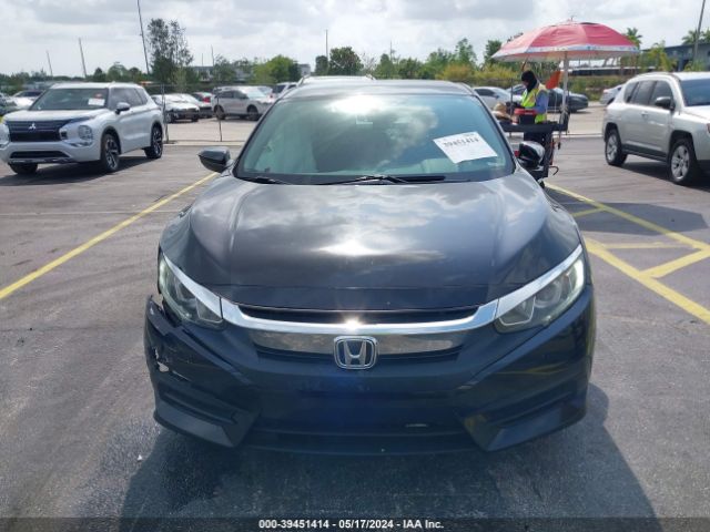 19XFC2F58JE024393 Honda Civic Lx