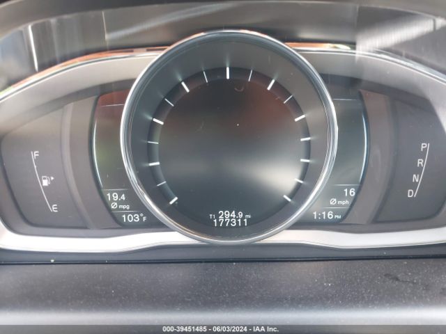 YV4612RK8G2783670 Volvo Xc60 T5 Premier