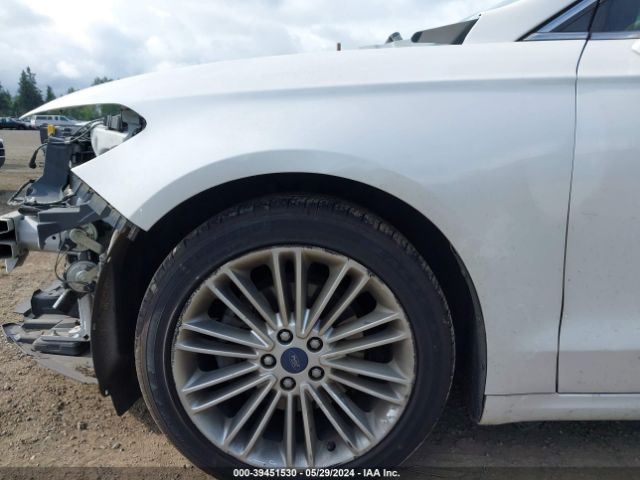 3FA6P0T92GR116333 Ford FUSION SE
