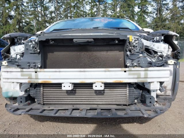 3FA6P0T92GR116333 Ford FUSION SE