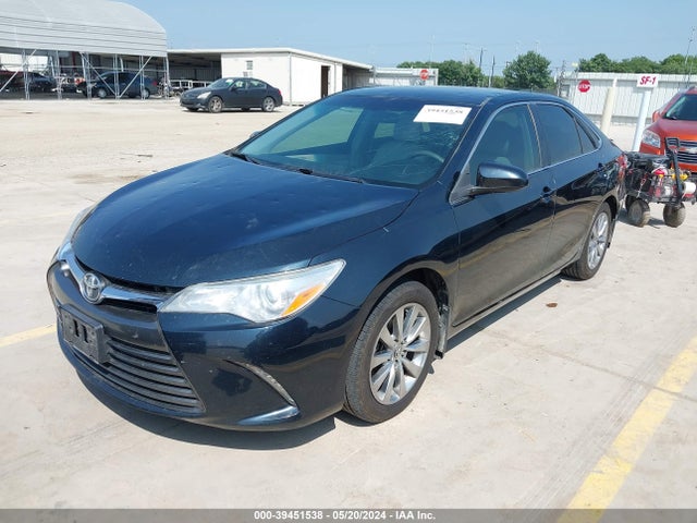 Toyota CAMRY XLE 2017 4T1BF1FKXHU740418 Image 2