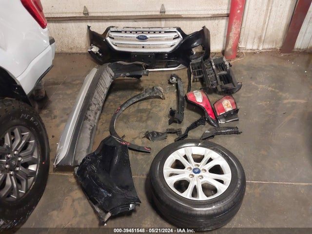 Ford ESCAPE SE 2018 1FMCU9GD1JUA22805 Image 12