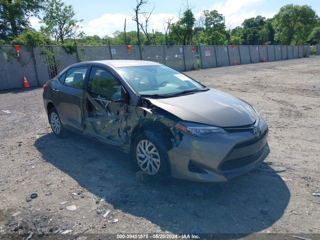 Toyota COROLLA LE 2017 2T1BURHE7HC838917 main image