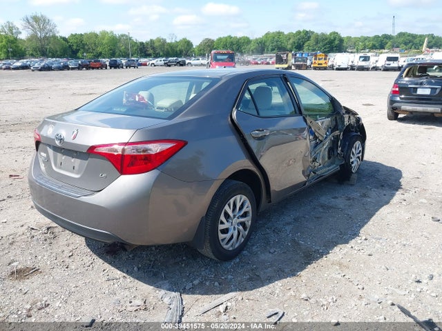 Toyota COROLLA LE 2017 2T1BURHE7HC838917 Image 4