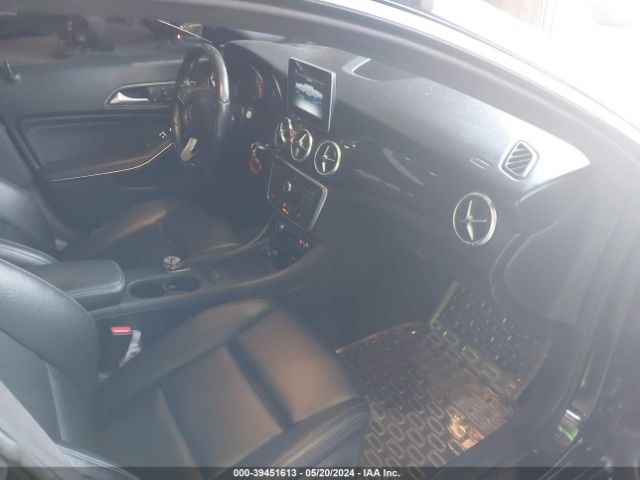 WDDSJ4GB5GN305615 Mercedes-Benz CLA 250 4MATIC