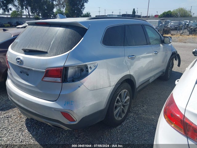 Hyundai Santa Fe Se 2017 KM8SM4HF9HU168006 Image 4