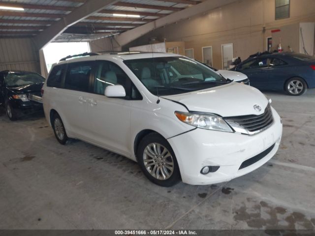 Auction sale of the 2011 Toyota Sienna Xle V6, vin: 5TDYK3DC5BS011644, lot number: 39451666