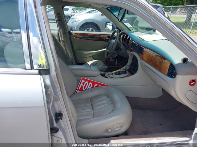 2002 JAGUAR XJ8 SAJDA14C62LF46428 Photo 4
