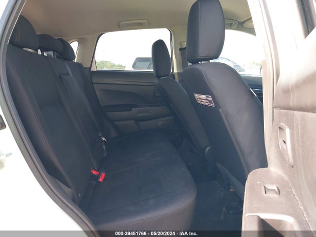 4A4AR3AUXFE031886 Mitsubishi Outlander Sport Es