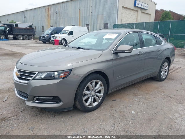 Chevrolet IMPALA 1LT 2018 2G1105S30J9151963 Image 2