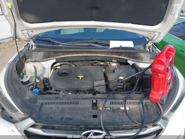 Hyundai TUCSON SE 2017 KM8J33A49HU471028 Image 10